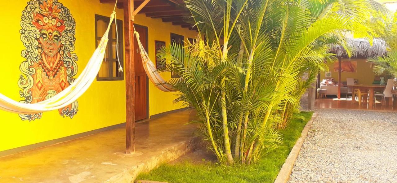 Hotel Casa Naranja à Máncora Extérieur photo